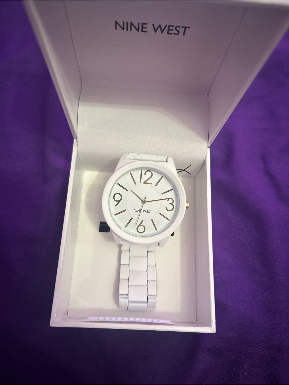 Nine West White and Gold Women's Round Link Bracelet Watch